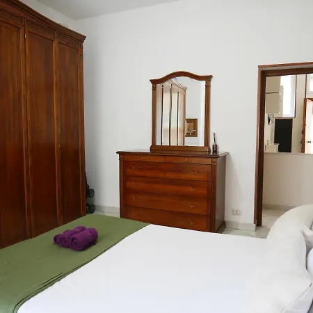 Zoe'S House - Appartamento Turistico A Genova Appartement Genua