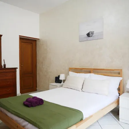 Apartment Zoe'S House - Appartamento Turistico A Genova Genoa