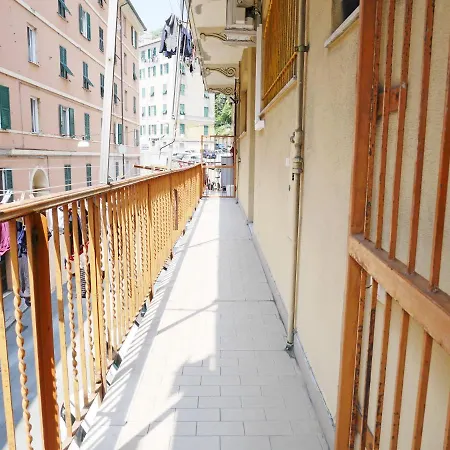 Zoe'S House - Appartamento Turistico A Genova *